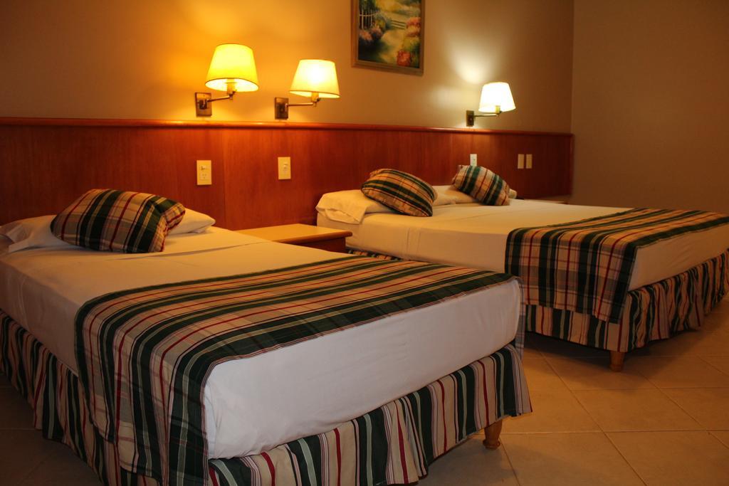 Marcopolo Suites Iguazu Puerto Iguazú Kültér fotó